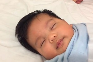 How to Put a Baby to Sleep in 40 Seconds: The Viral TikTok Method That Actually Works