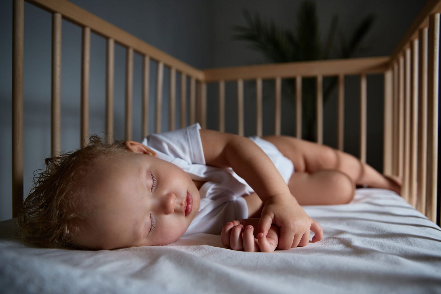 No Co-Sleeping or Crib Décor, AAP Says in New Baby Safe Sleep Guidance