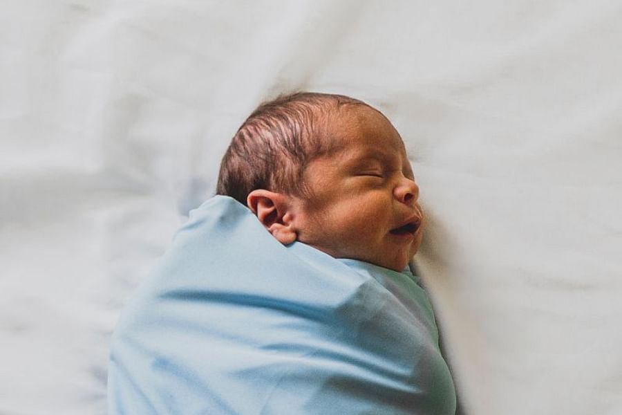 newborn daytime nap schedule